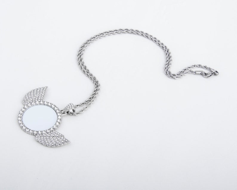 Angel wing necklace